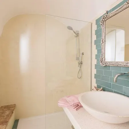 Casa Toselli 아파트 오스투니