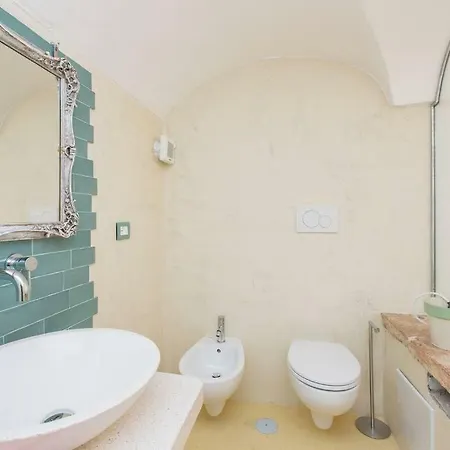 Casa Toselli 아파트